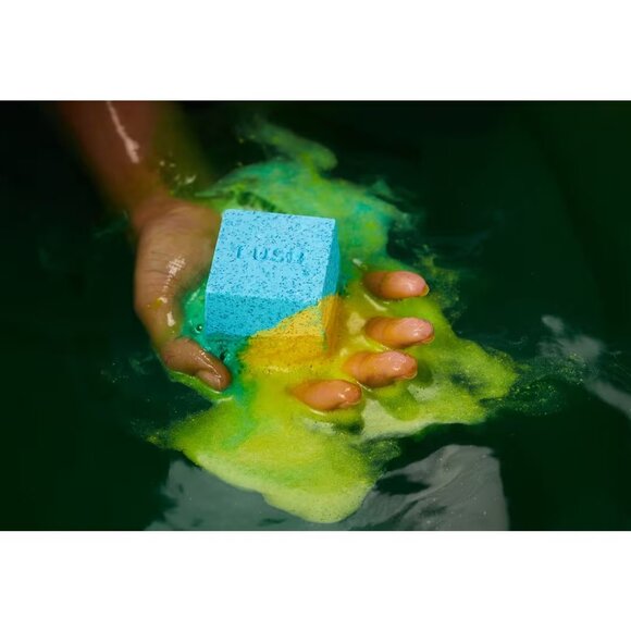 NIB LUSH Bathing For Health & Happiness Bath Bomb Duo Gift Box - Picture 4 of 4